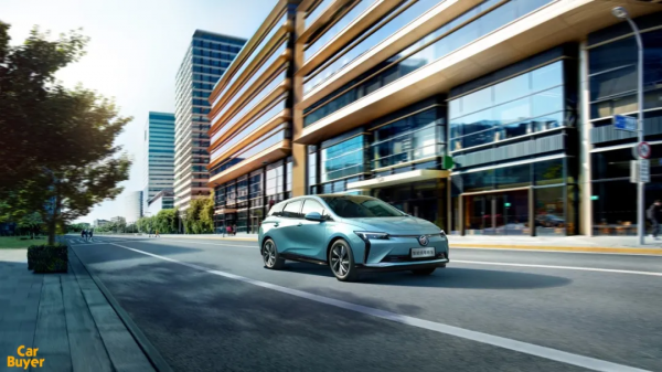 新能源補貼退坡不要緊，微藍6對比ID&period;3，不漲價的良心車型推薦