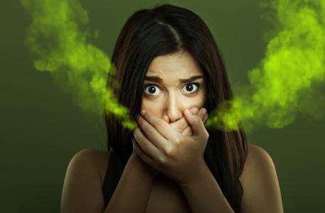 早上起床先喝杯溫開水，等於喝細菌？醫生給你答案，建議提前瞭解