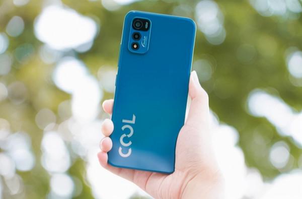 2021年壓軸登場的幾款手機!華為摺疊屏也來啦,你更看好誰? 2021年壓軸登場的幾款手機!華為摺疊屏也來啦,你更看好誰?