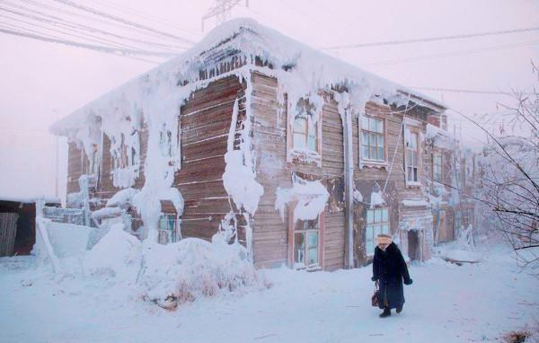 零下71.2℃！當地人怎麼生活的？上廁所要帶根棍子