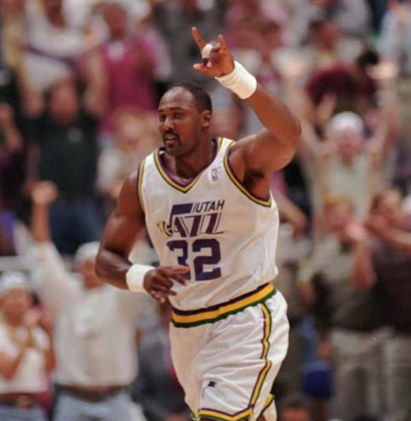 99年馬龍奪得MVP是實力還是黑幕?鄧肯戰績表現均佔優,都怪聯盟 99年馬龍奪得MVP是實力還是黑幕?鄧肯戰績表現均佔優,都怪聯盟