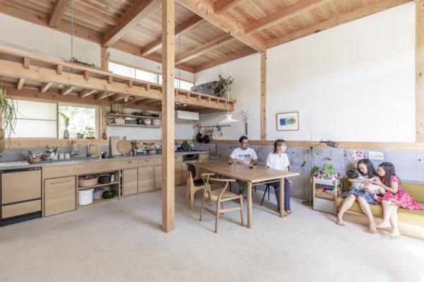 旗杆地的店鋪兼用住宅