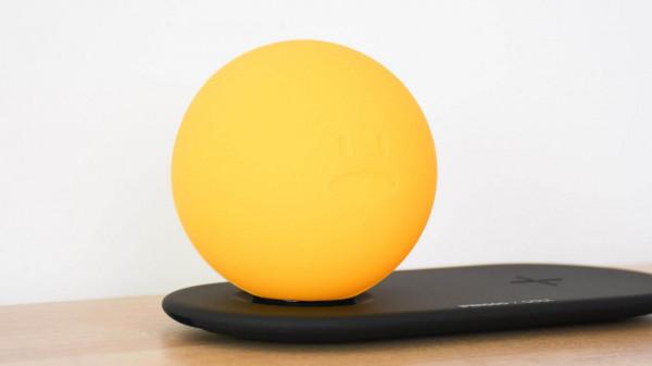 華碩a豆怪無線充電夜燈奇鵝版：IP聯名設計 照明充電兩不誤