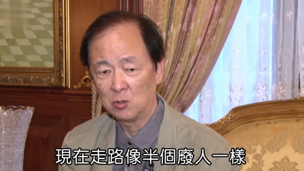 香港演員賣3億豪宅,馬桶20W、花瓶60W,卻帶家人住進小房子 香港演員賣3億豪宅,馬桶20W、花瓶60W,卻帶家人住進小房子