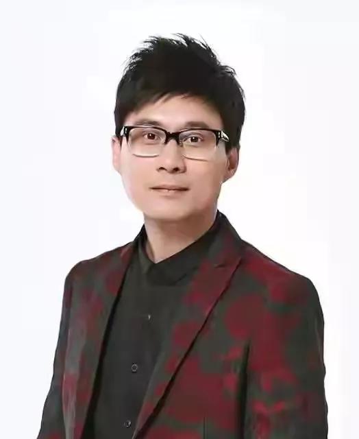 90年代廣東臺最火的主持人現狀：譚國治與陳旭然離世，陳維聰消失