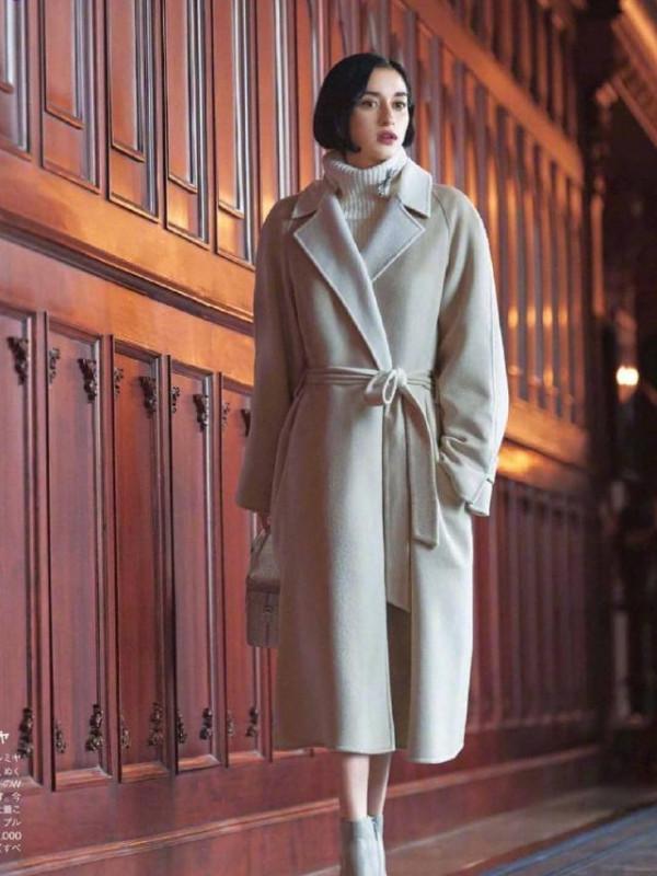 2021秋冬的第一件大衣怎麼選?黑白灰百搭,駝色大氣,霧霾藍高階 2021秋冬的第一件大衣怎麼選?黑白灰百搭,駝色大氣,霧霾藍高階