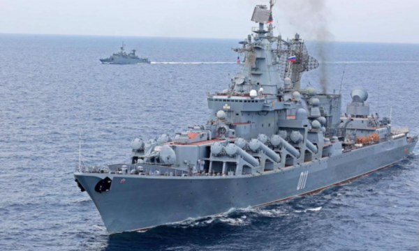 日俄領土爭端再起風波，克宮強勢回應，萬噸重巡出動，導彈10連擊