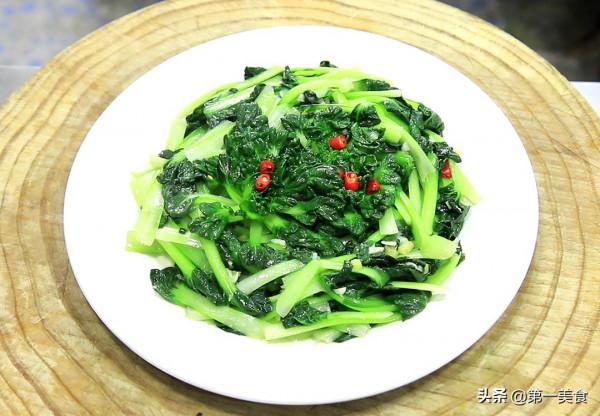 肉末百葉菜怎麼做不變色又翠綠，廚師長分享小技巧，營養豐富