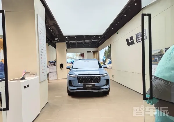 汽車真的越智慧越好？我們實測後決定和你好好聊聊