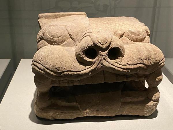 過新年 看新展 虎虎生福祝福您