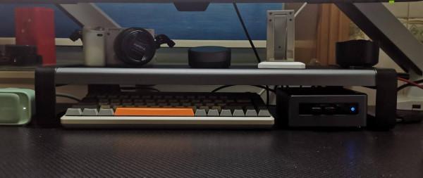 成年人的快樂屋，一桌一椅三兩平足以，新年煥新裝，簡約實用桌面