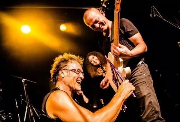 一首歌征服評委,因《中國好聲音》爆紅的“帕爾哈提”去哪了? 一首歌征服評委,因《中國好聲音》爆紅的“帕爾哈提”去哪了?