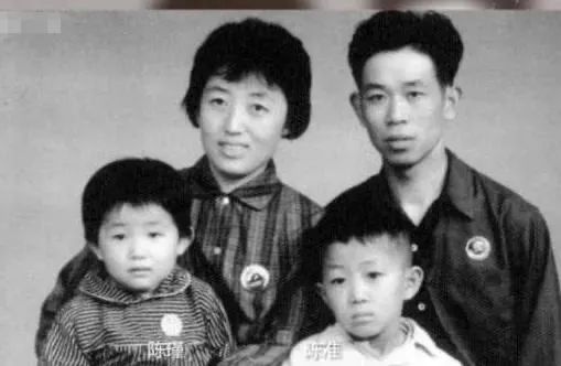 至今未嫁的8位大齡女星，多人情史複雜，1人情史為零，沒談過戀愛