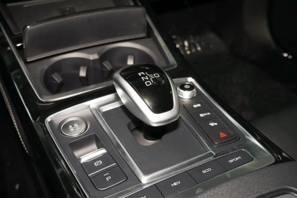 零百加速5.9秒，油耗低至1L，比亞迪秦Pro DM到底值不值得買？