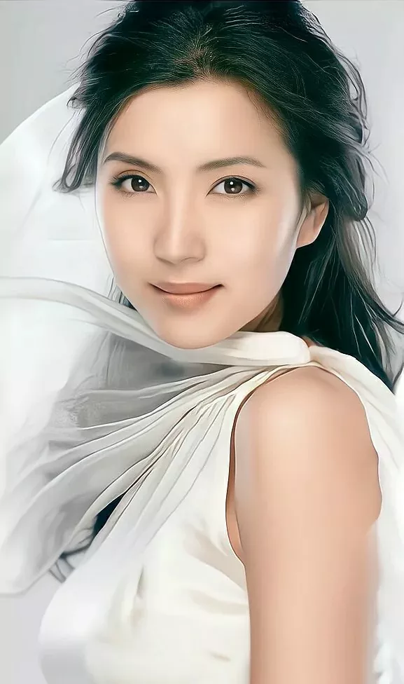 “萬人迷”陳好:優雅美麗嫵媚動人高畫質寫真集(1) “萬人迷”陳好:優雅美麗嫵媚動人高畫質寫真集(1)