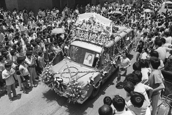 “一代玉女”翁美玲：為何因一通未接電話，在事業巔峰結束生命？