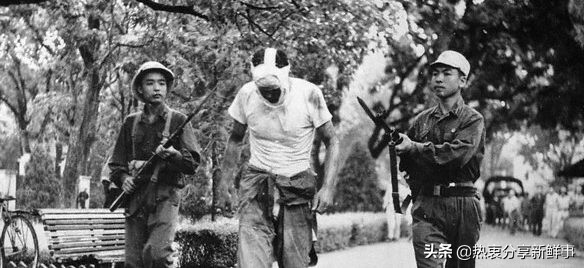 美國士兵如何在戰俘營中獲得榮譽勳章