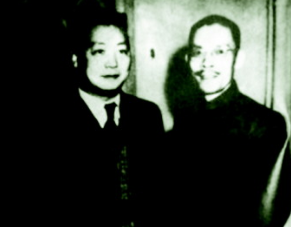 建國第40天，周總理接見“兩航”總經理，蔣介石知道後為何會大罵