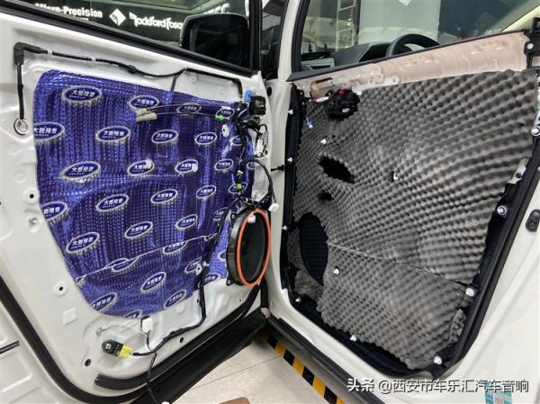 豐田威爾法隔音改裝藍金剛+紅派 理想的隔音效果就要這樣做 豐田威爾法隔音改裝藍金剛+紅派 理想的隔音效果就要這樣做