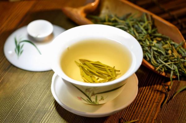 泡綠茶，別總是先放茶葉再倒水！想要茶香味好，請牢記這個順口溜