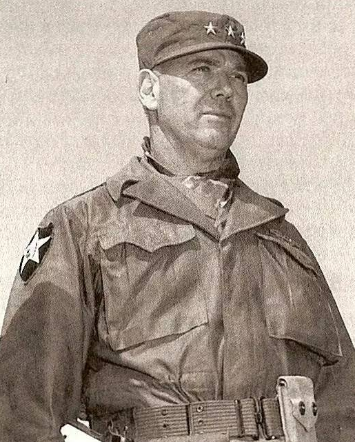 上甘嶺戰役過後，美軍總指揮範弗裡特，為何被美國國會質詢？