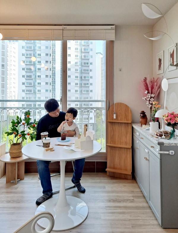 該說還得說,韓國主婦挺有遠見,陽臺全封一個不拆能抵4間功能房 該說還得說,韓國主婦挺有遠見,陽臺全封一個不拆能抵4間功能房