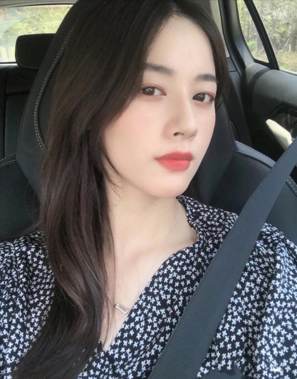 黑黃皮女生快試試這些口紅，顯白提氣質，太適合秋冬了