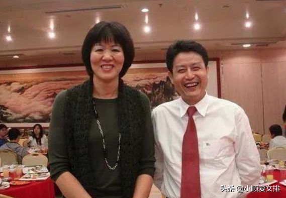 女排選帥王之騰拔得頭籌?三大妙招助球隊以弱勝強,成為球迷新寵 女排選帥王之騰拔得頭籌?三大妙招助球隊以弱勝強,成為球迷新寵