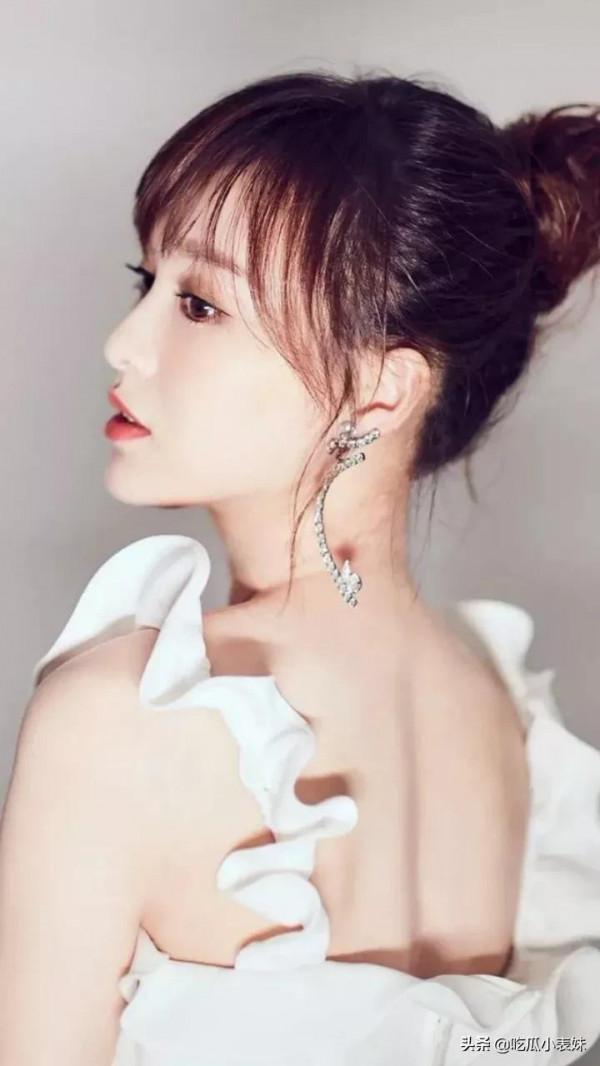 唐嫣，膚白貌美，美若天仙