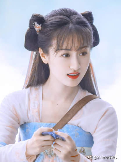 美人的臉卻敗在鼻子上？這15位女星鼻子突兀，太可惜