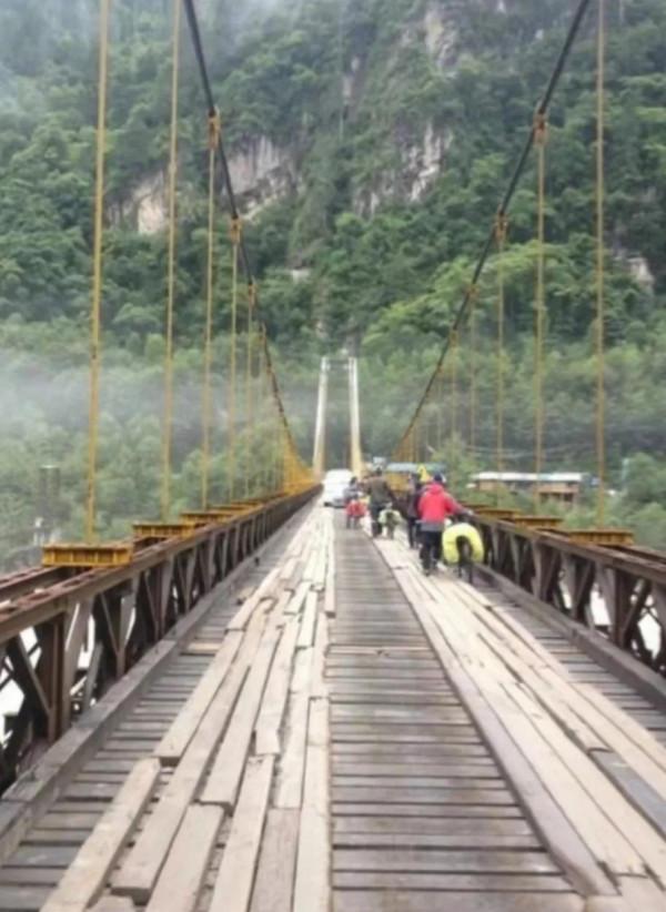 川藏線(318) 騎行第二十二天 通麥一魯朗