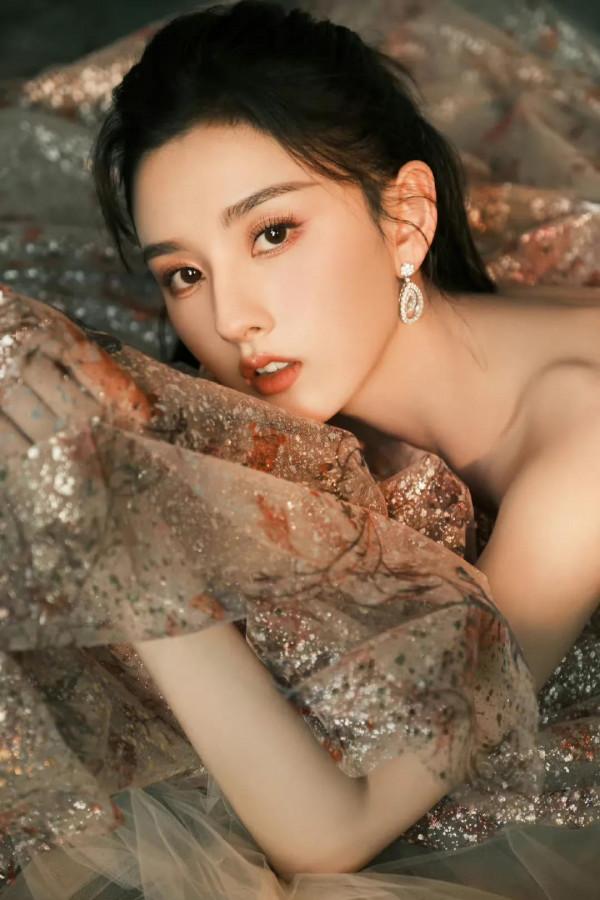 沒有“長殘”的童星宋祖兒，青春靚麗已經初步具備女神氣質了