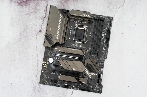 11代處理器高性價比座駕——微星Z590 TOMAHAWK WIFI主機板開箱 11代處理器高性價比座駕——微星Z590 TOMAHAWK WIFI主機板開箱