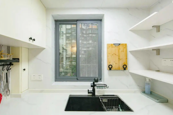 90㎡老舊二手房，不用任何拆改，變身為超實用婚房