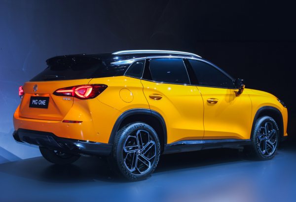 頂配落地不到十五萬，三款高顏值SUV推薦，動力都超180馬力