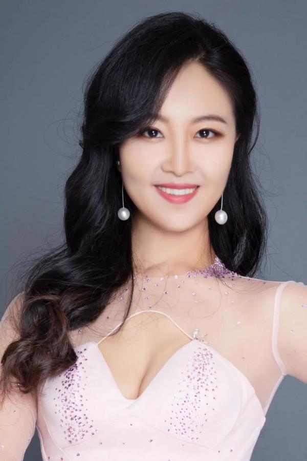 2020世界夫人全球總決賽最美微笑夫人LINQU TONG夫人 2020世界夫人全球總決賽最美微笑夫人LINQU TONG夫人