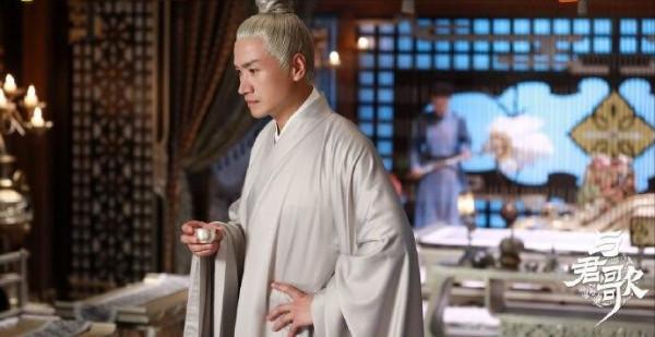 46歲的何晟銘走到今天該怪誰？功在於正，敗於誰呢？