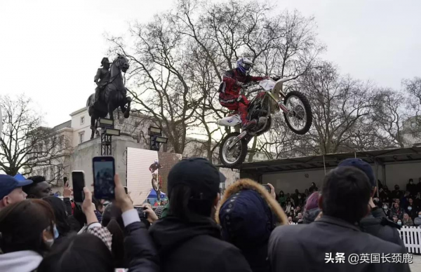 “英國仍不需任何封鎖限制！”英國去年累計接種1.32億次疫苗