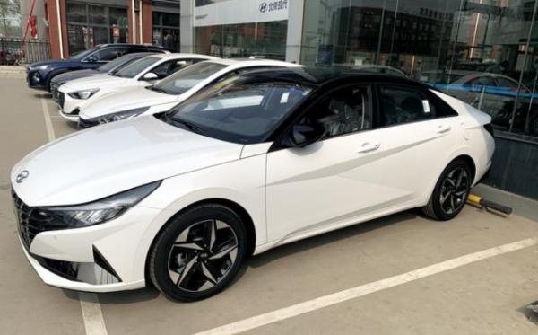 無奈預算且不甘於平庸,那就看看伊蘭特1.4T的新增入門精英版車型 無奈預算且不甘於平庸,那就看看伊蘭特1.4T的新增入門精英版車型