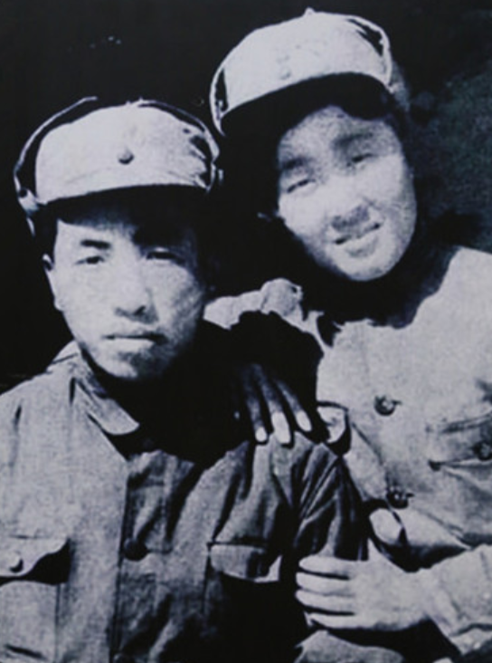 毛澤東訪問江西,劉俊秀兒子看出端倪:爸爸換褲子準是毛主席來了 毛澤東訪問江西,劉俊秀兒子看出端倪:爸爸換褲子準是毛主席來了