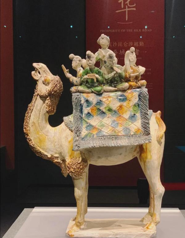 陝西曆史博物館有多牛?195件永久禁止出境展覽的文物,它就有9件 陝西曆史博物館有多牛?195件永久禁止出境展覽的文物,它就有9件