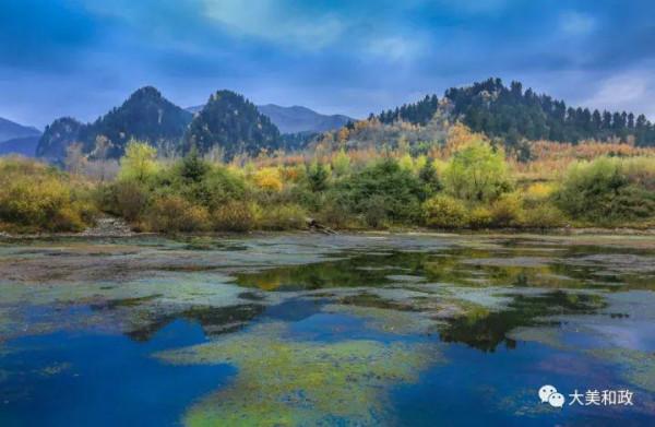 秋韻•和政松鳴巖 一幅大寫意的水彩畫