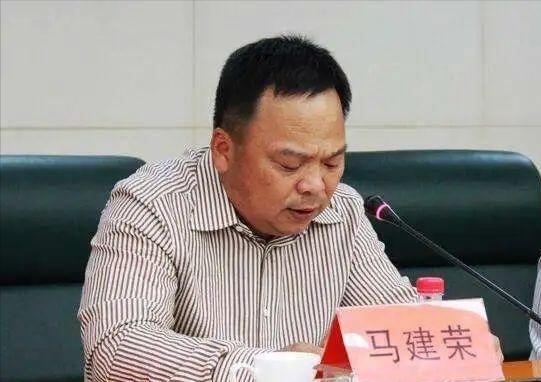 中國好老闆馬建榮:花1億元為員工做食堂,包車送員工回家過年 中國好老闆馬建榮:花1億元為員工做食堂,包車送員工回家過年