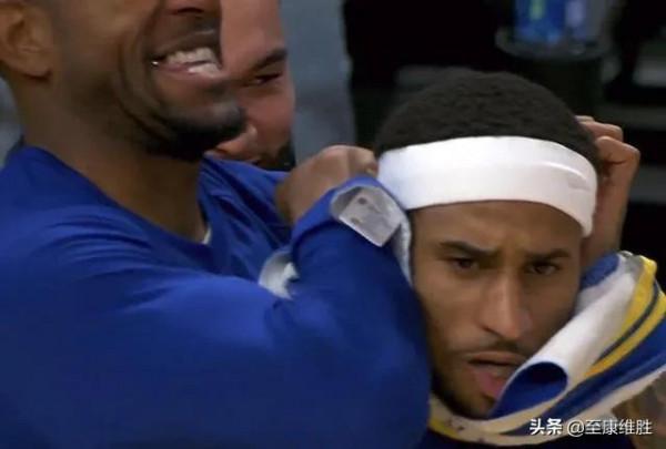 喬丹附體!維金哥扔掉保溫杯單手暴扣前隊友唐斯,鎖定今日十佳球 喬丹附體!維金哥扔掉保溫杯單手暴扣前隊友唐斯,鎖定今日十佳球