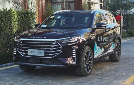 誰才是適合家用的精品國貨？風行T5 EVO對比捷途X70