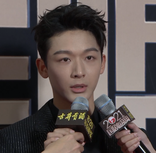 國劇盛典紅毯：毛曉彤像公主，劉濤美如畫，孫怡穿錯衣服