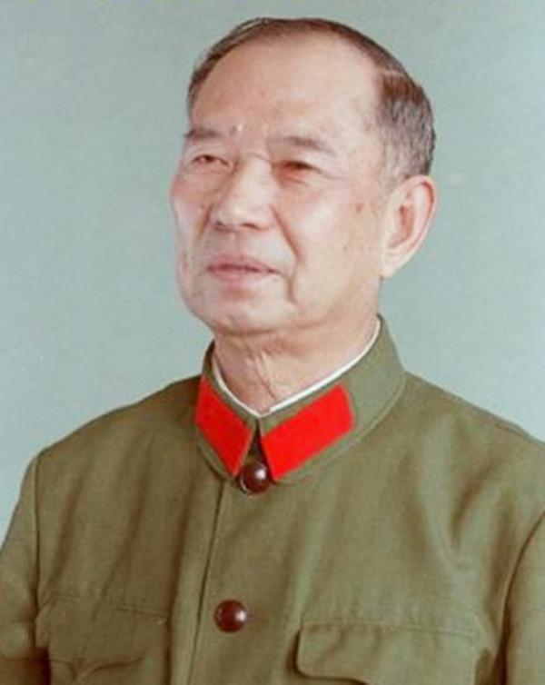 鐵道兵的歷任司令員都是誰，他們的任期各是多少，誰的任期最長？