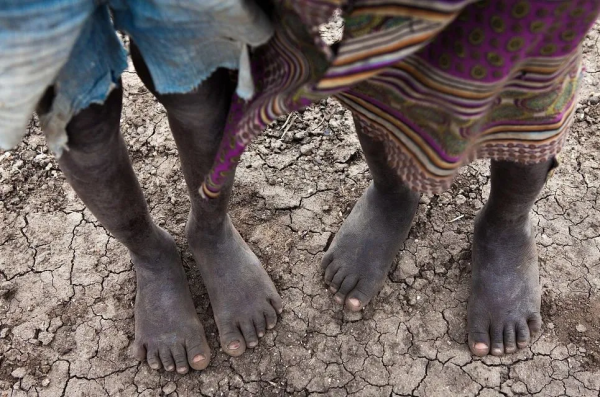 別為我擔心，我一個人在非洲過得挺好的