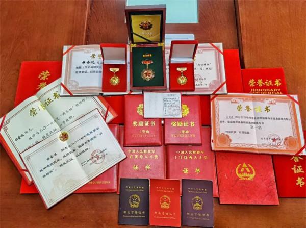 二級軍士長奮戰鐵甲一線20餘載，戰績硬核！