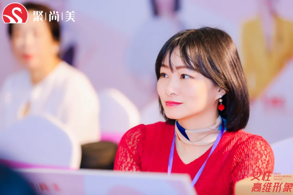 蝶變女神|不嘗試著改變?永遠不知道自己有多驚豔 蝶變女神|不嘗試著改變?永遠不知道自己有多驚豔